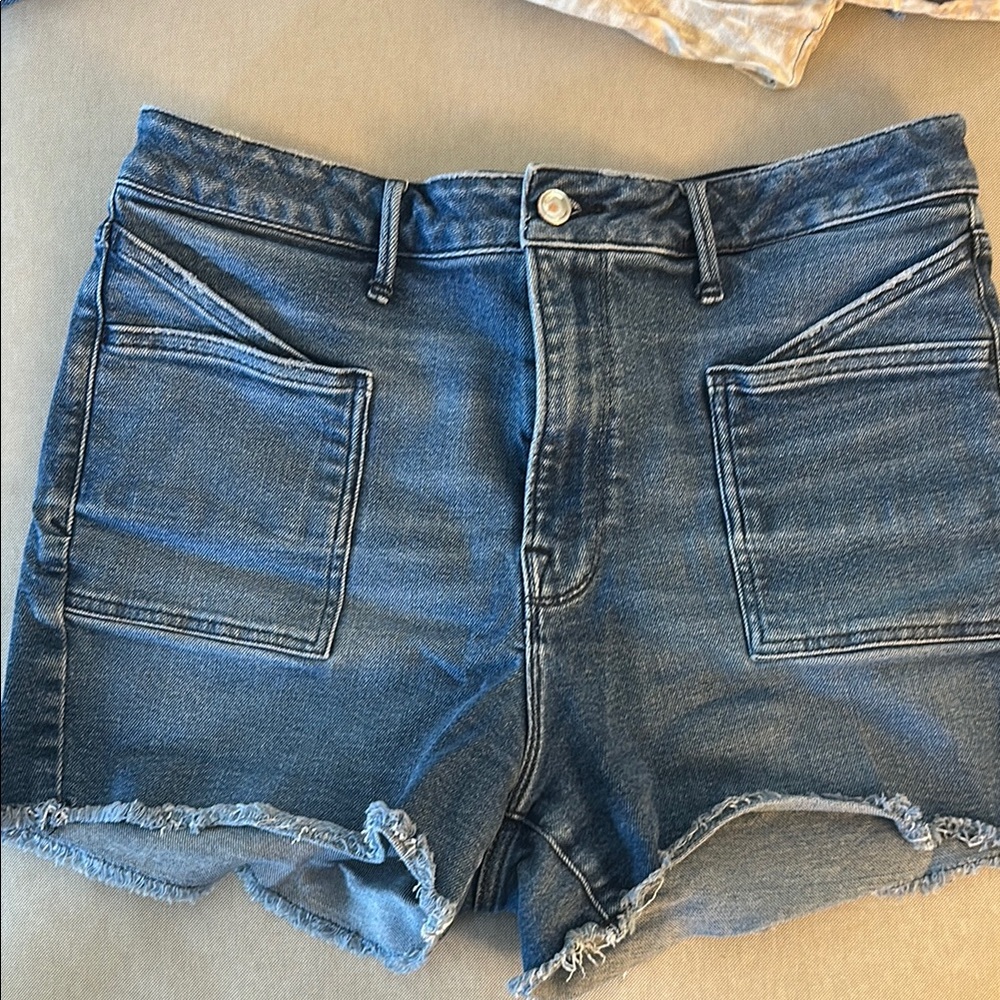 Good American Blue Jean Shorts High-Waisted Distressed